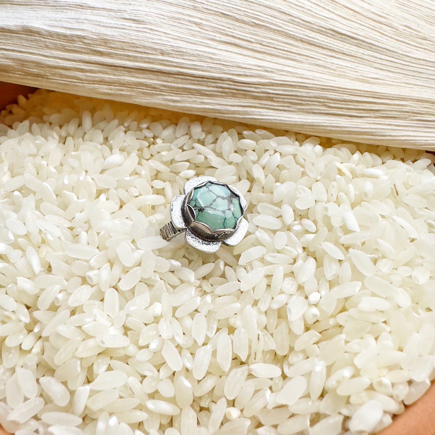 FEELING PRETTY BLUE RING