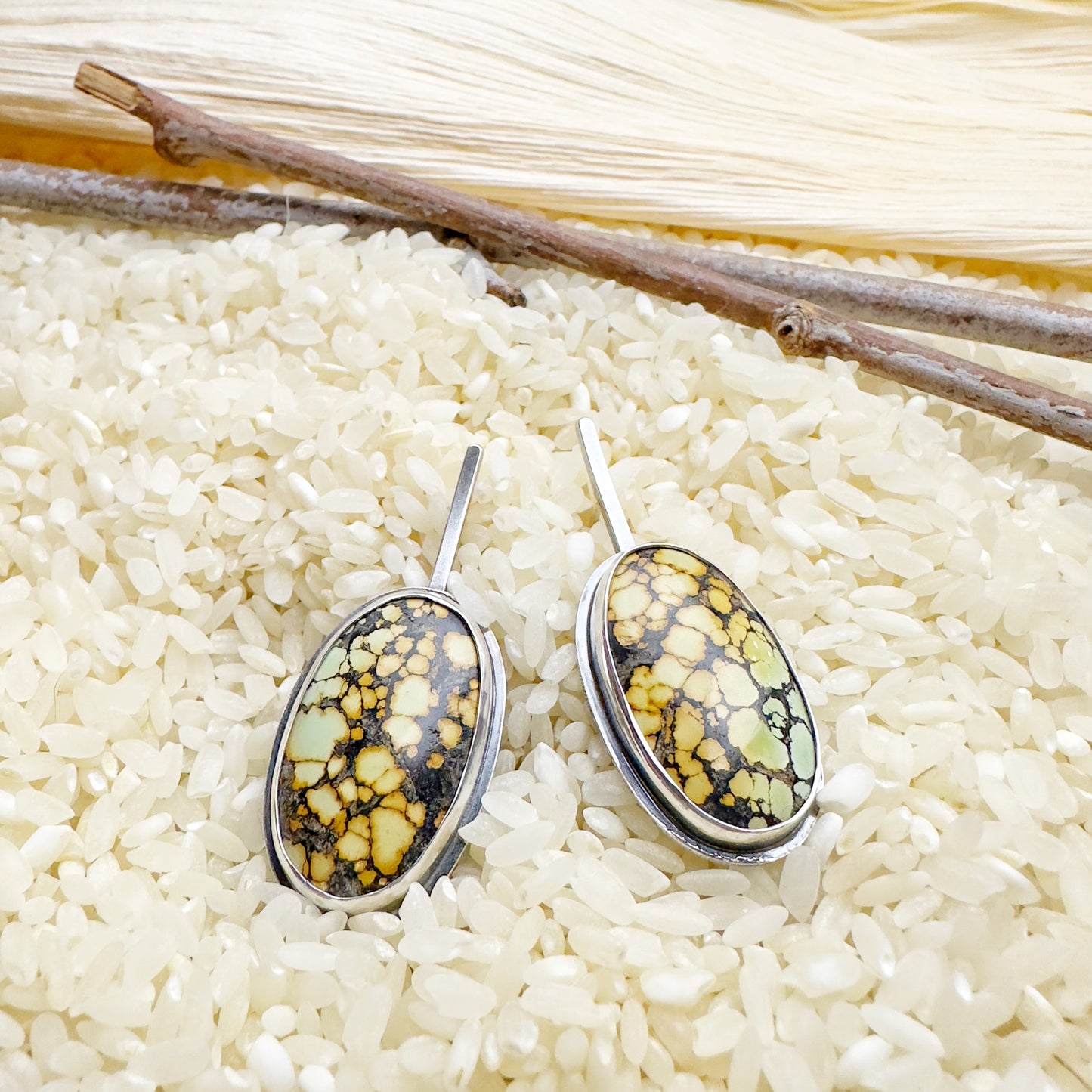 SCATTERED DROP EARRINGS
