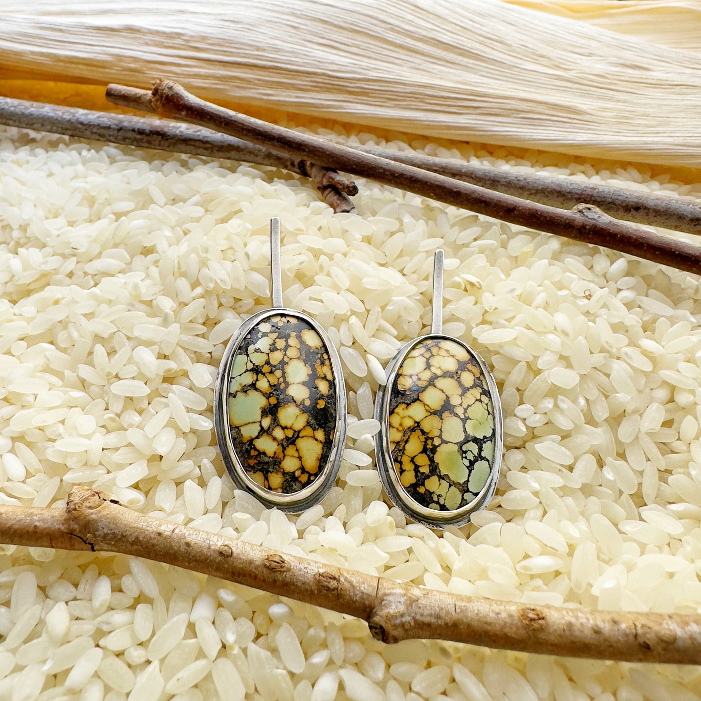 SCATTERED DROP EARRINGS