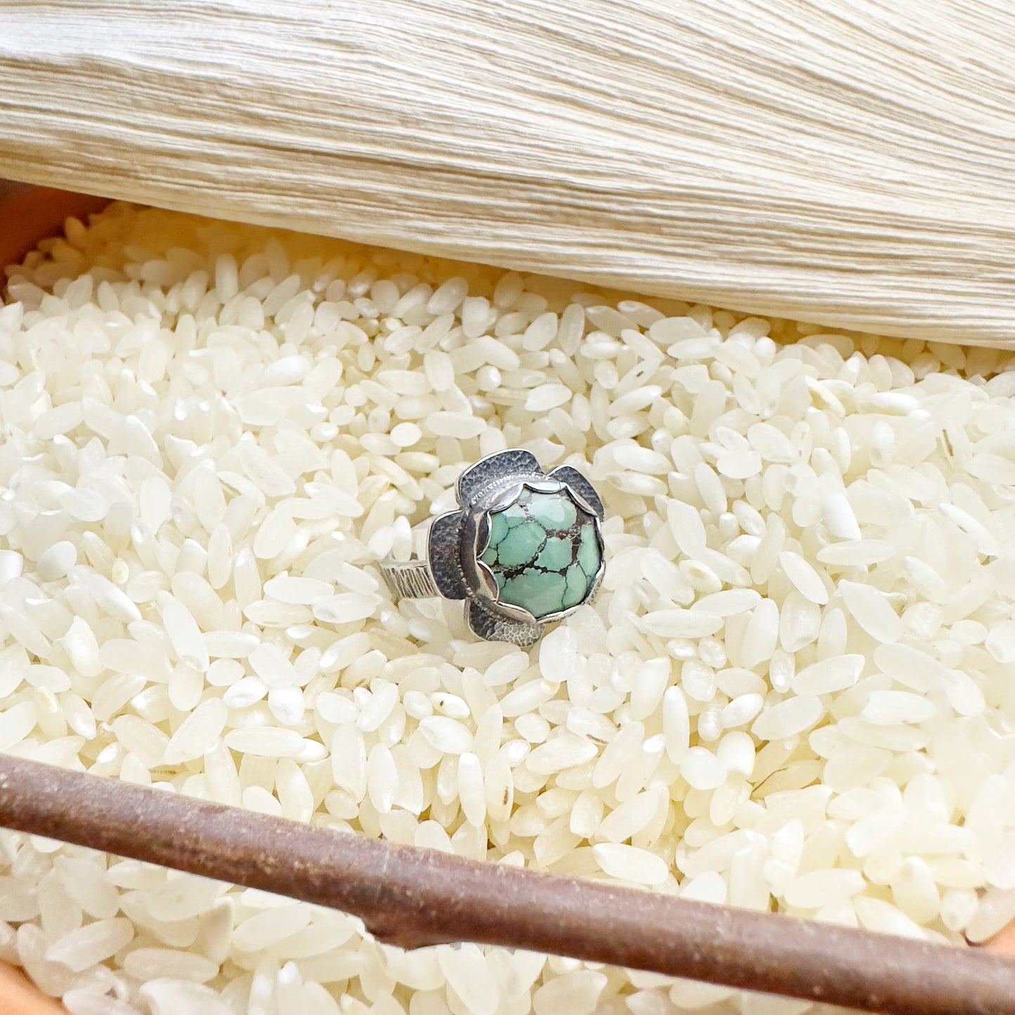 FEELING PRETTY BLUE RING