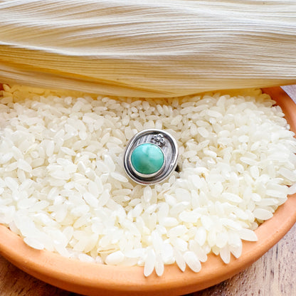 LITTLE BLUE BLOOM RING